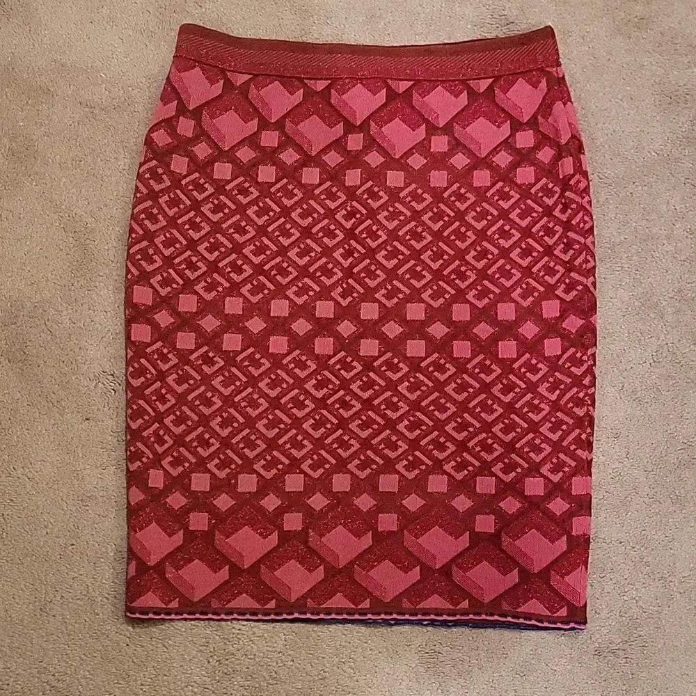 NWT Diane Von Furstenberg pink geometric knit skirt